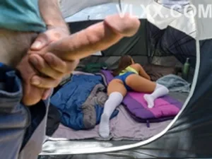 Chị chân dài khí chất cao quý - - không phải thung lũng - -, con bò đen lớn rung động âm vật và hét lên, cơ thể run rẩy và lên đỉnh, và con đĩ rất hạnh phúc